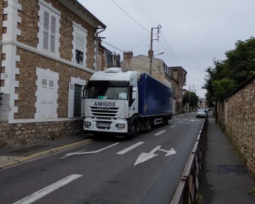 camion déménagement ville
